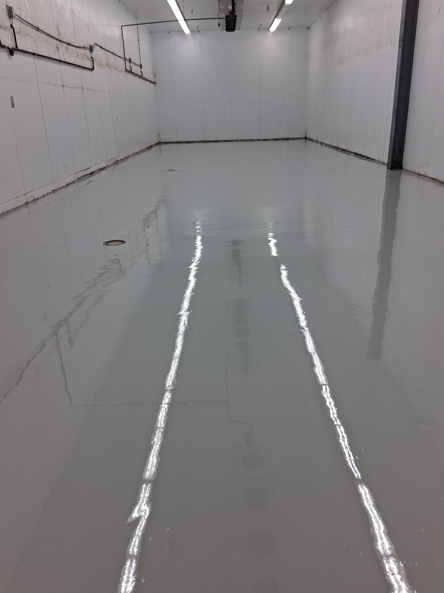 Finished commercial epoxy floor by J&J Custom Flooring